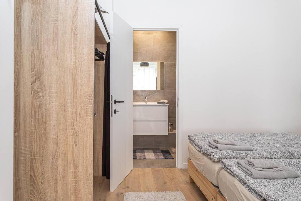 Beautiful Studio Antwerp Exterior photo